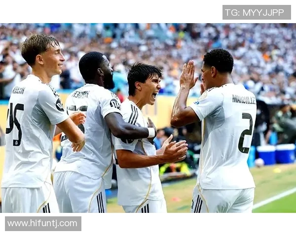 意甲激战：皇马4-0大胜巴黎点球大战引爆全场激情时刻解析